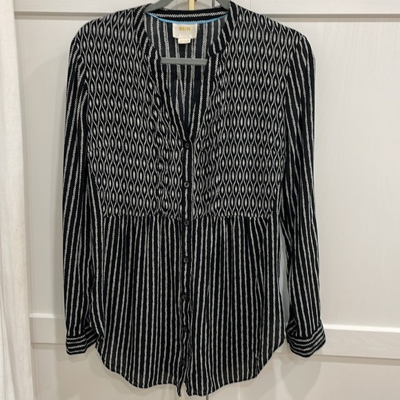 Maeve Anthropology Boho Tunic button up Rayon Top Size 8 medium black and white - Picture 4 of 13